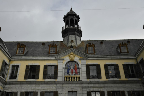Renovation en cours HOTEL DE LASSUS à MONTREJEAU