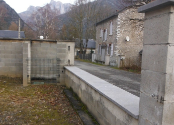 AVANT LA POSE DES GRILLES SERRURIERES