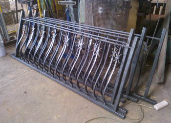 FABRICATION DES GRILLES SERRURERIERES